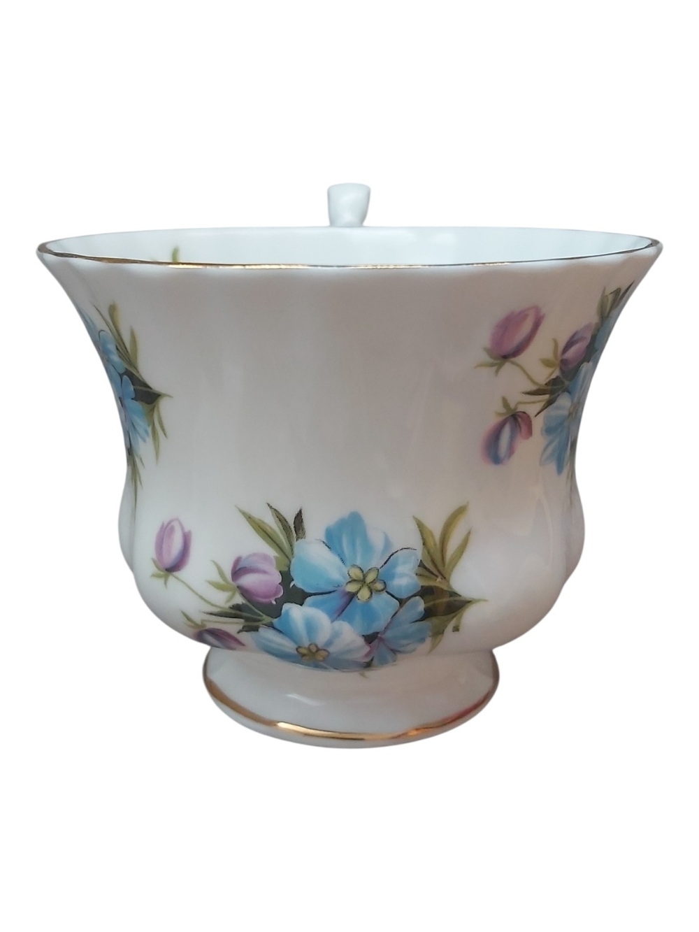 Royal Albert "Memory Lane" Blue Forget Me Not Teacup & Saucer - Picture 4 of 11